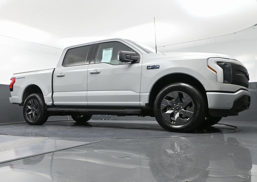 Used 2024 Ford F150 Lightning Flash w/ Max Trailer Tow Package image 48