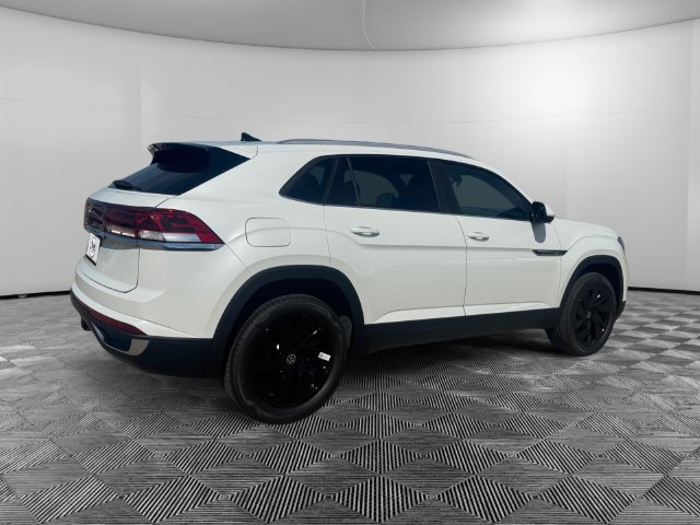 New 2026 Volkswagen Atlas Cross Sport SE FWD image 5
