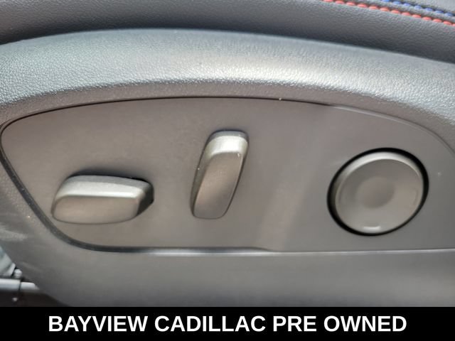 Used 2024 Chevrolet Equinox EV RS FWD image 23