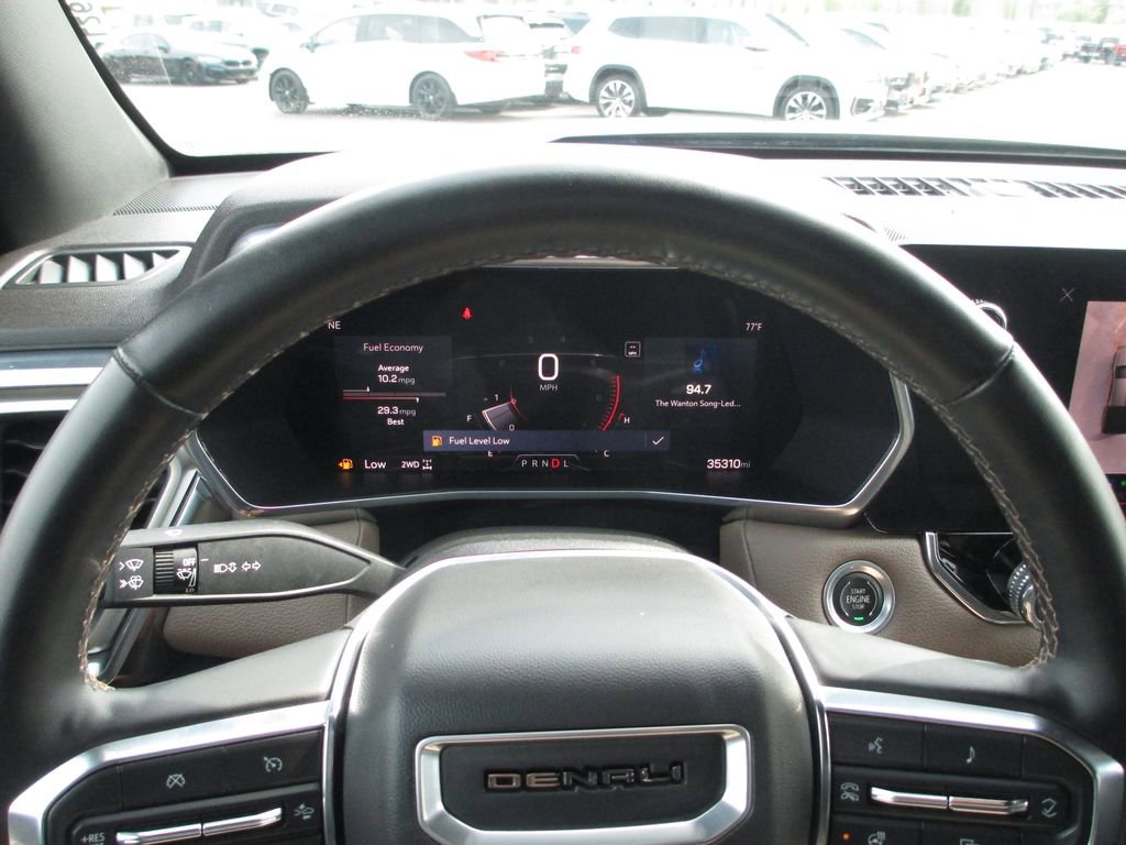 Used 2023 GMC Canyon Denali image 30