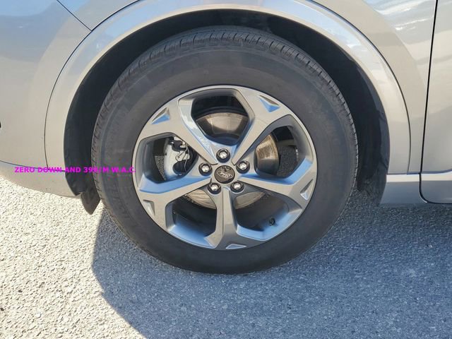 Used 2024 Ford Escape ST-Line image 4