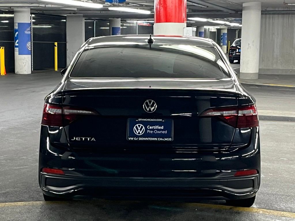 Used 2023 Volkswagen Jetta Sport image 31
