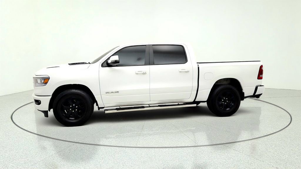 Used 2024 RAM 1500 Laramie AWD/4WD image 8