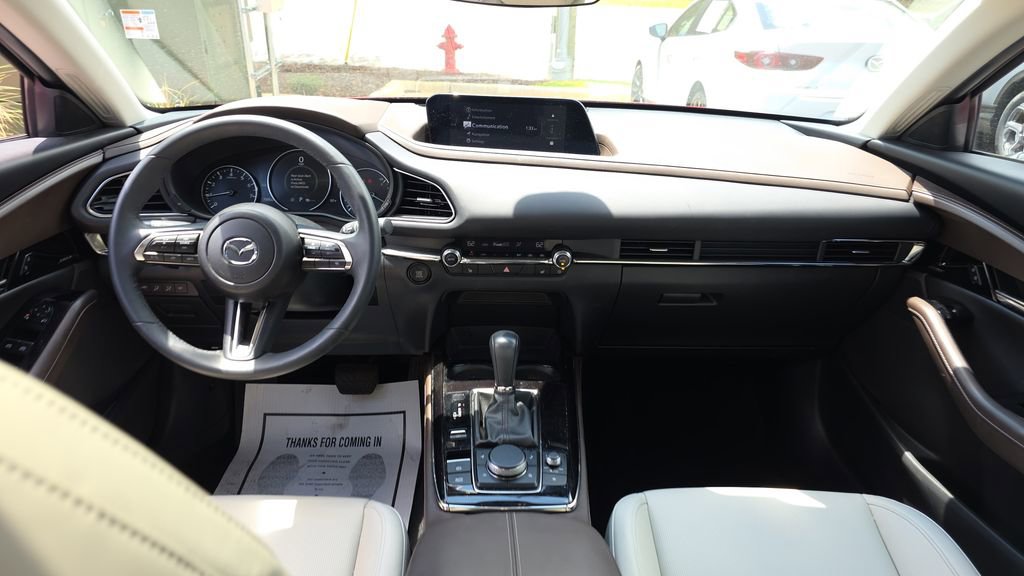 Used 2025 MAZDA CX-30 AWD 2.5 S w/ Premium Package image 24