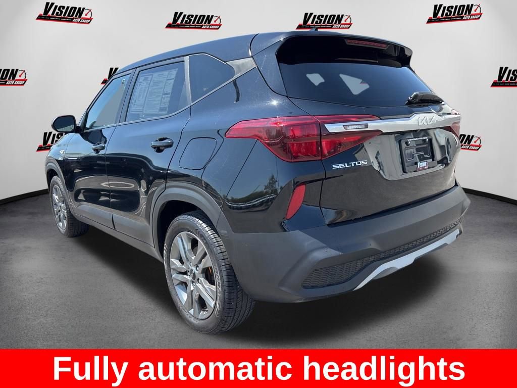 Used 2022 Kia Seltos LX AWD/4WD image 8