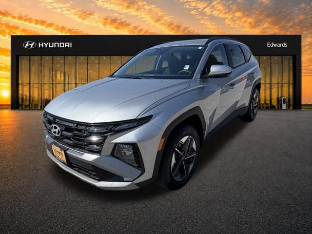 Used 2026 Hyundai Tucson SEL Plus AWD/4WD image 2