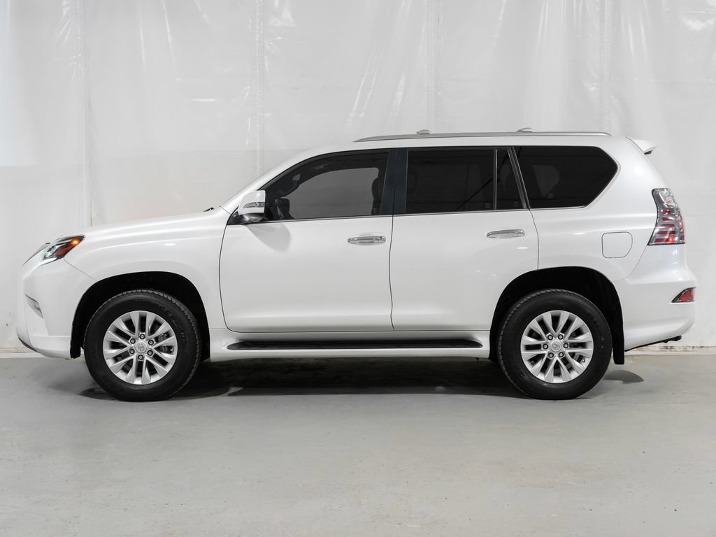 Used 2023 Lexus GX 460 Premium w/ Premium Plus Package AWD/4WD image 2