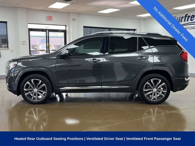 Used 2019 GMC Terrain Denali w/ Driver Alert Package II AWD/4WD image 9
