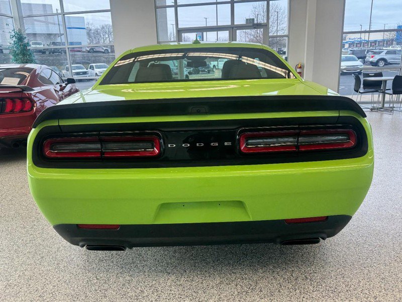 Used 2023 Dodge Challenger SRT Hellcat image 3
