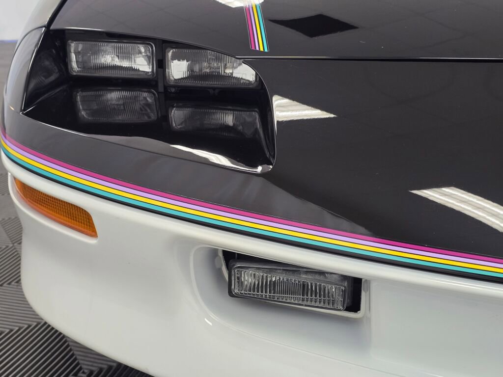 Used 1993 Chevrolet Camaro Z28 image 26