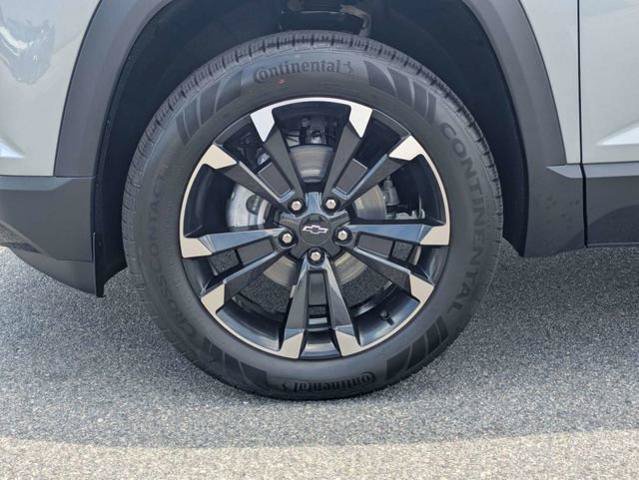 New 2026 Chevrolet Equinox RS w/ Convenience Package III FWD image 12