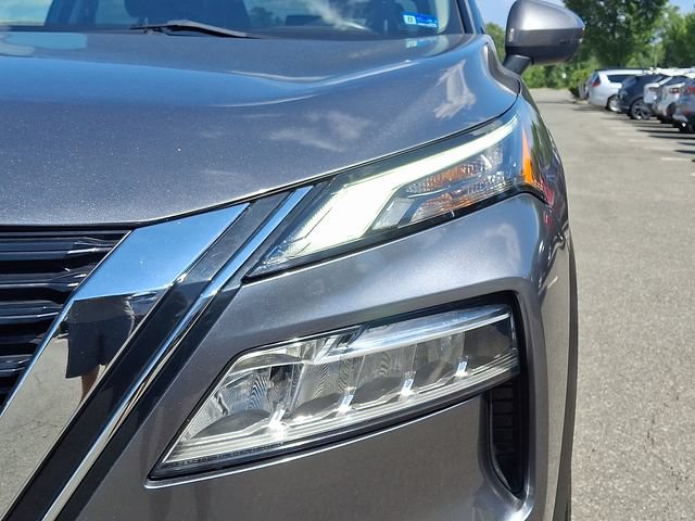 Used 2021 Nissan Rogue SV FWD image 9