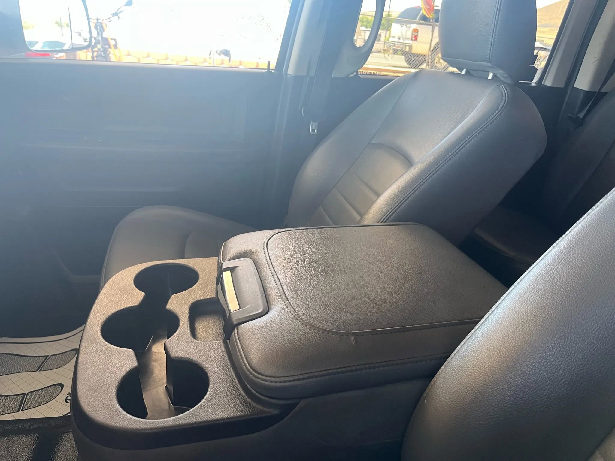 Used 2017 RAM 3500 Tradesman w/ Chrome Appearance Group image 23
