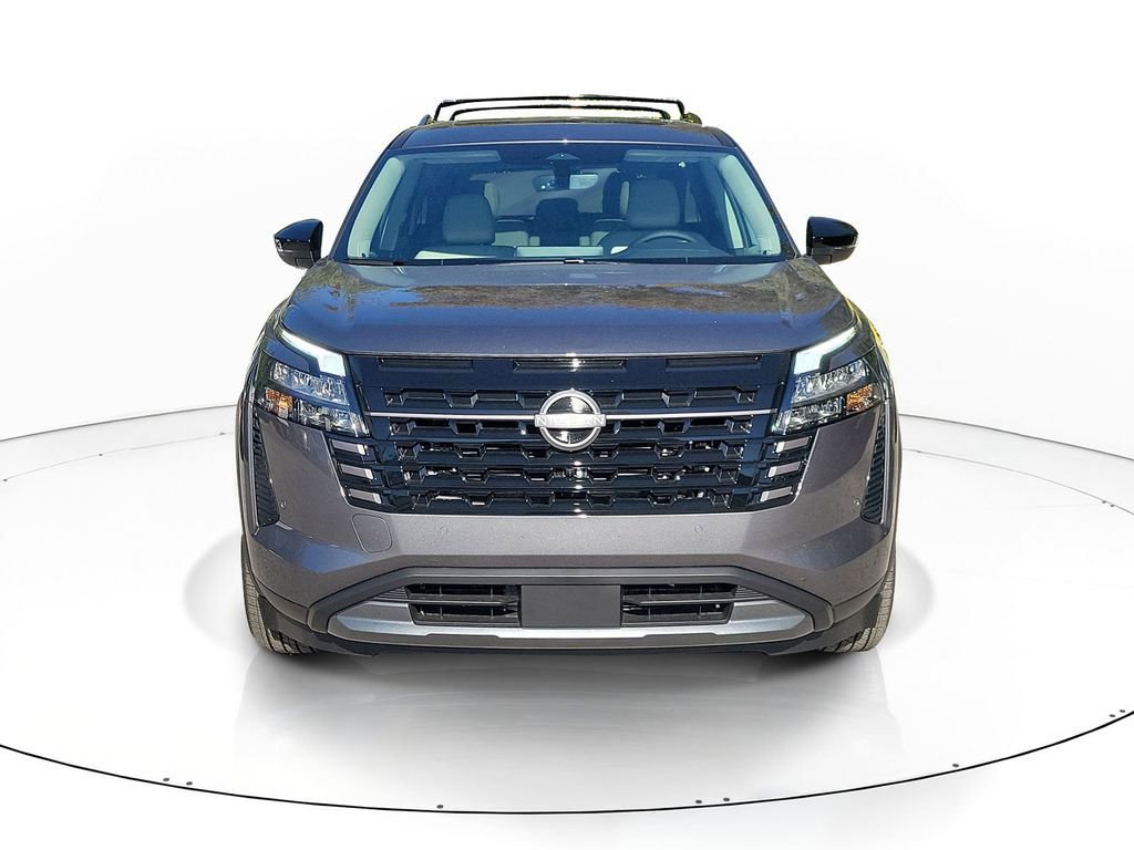 New 2026 Nissan Pathfinder SL w/ SL Premium Package AWD/4WD image 2