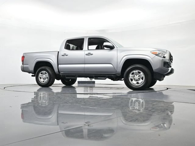 Used 2021 Toyota Tacoma SR AWD/4WD image 34