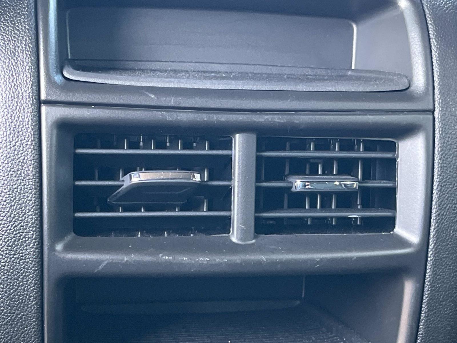 Used 2024 Cadillac XT5 Premium Luxury w/ Technology Package image 14