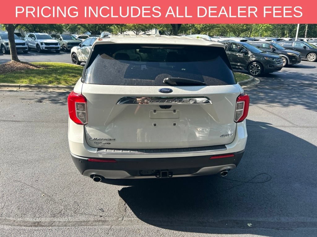 Used 2021 Ford Explorer Limited w/ Equipment Group 301A AWD/4WD image 12