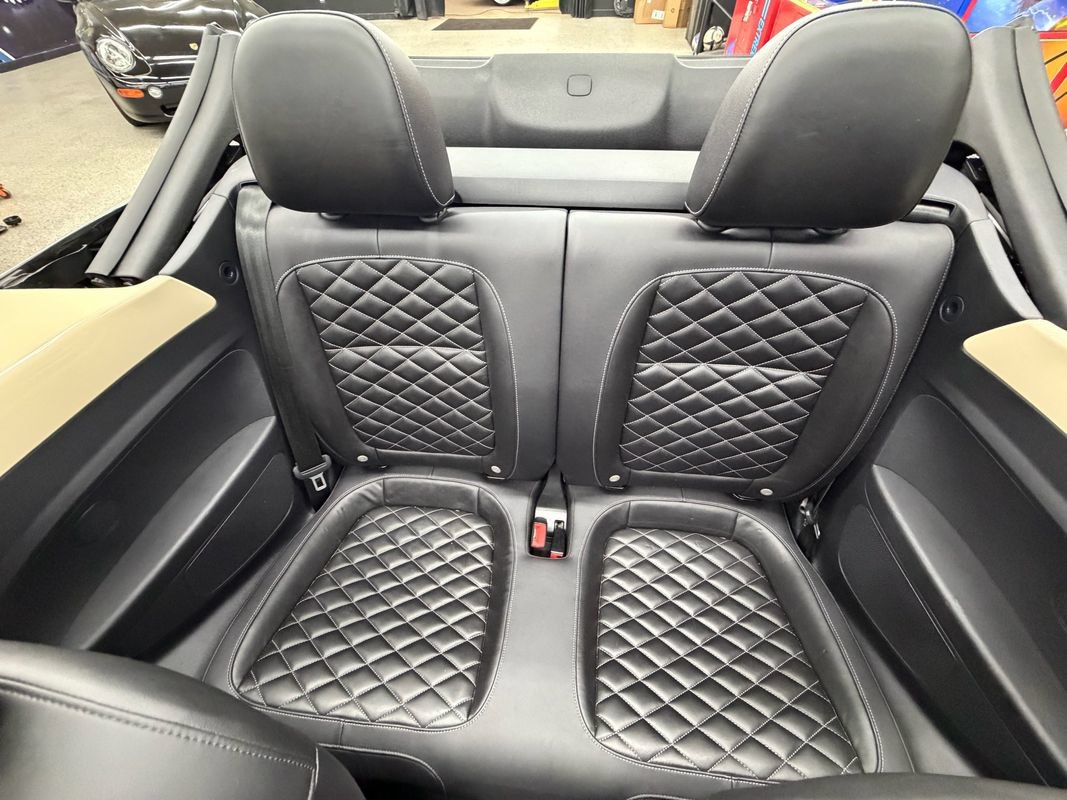 Used 2019 Volkswagen Beetle 2.0T Final Edition SEL FWD image 37