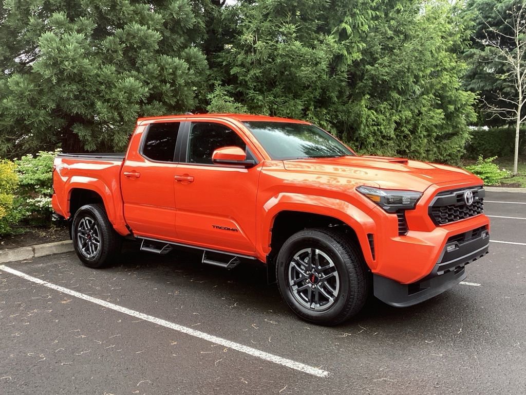 Certified 2024 Toyota Tacoma TRD Sport AWD/4WD image 7