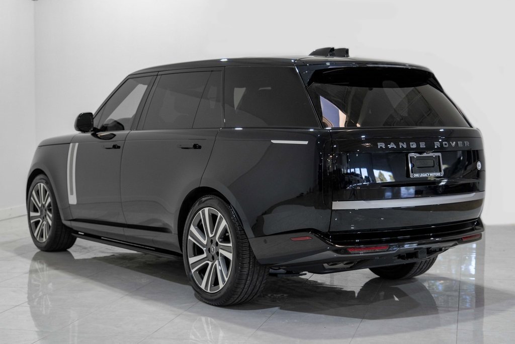 Used 2023 Land Rover Range Rover SV image 10