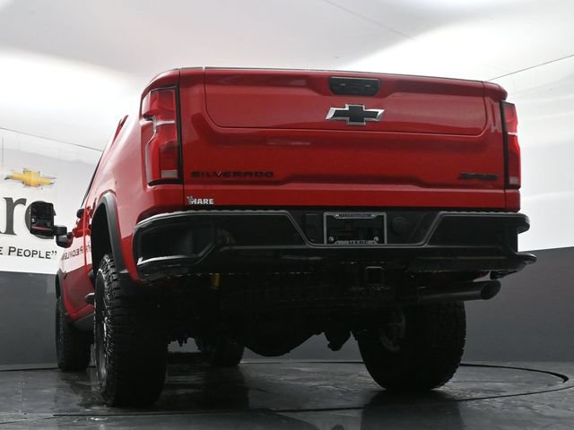 New 2026 Chevrolet Silverado 2500 ZR2 w/ LPO, Dark Essentials Package AWD/4WD image 32
