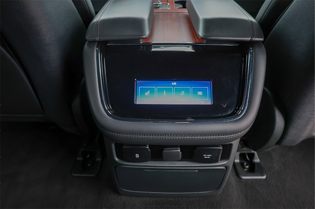 Used 2023 Lincoln Navigator Reserve image 25
