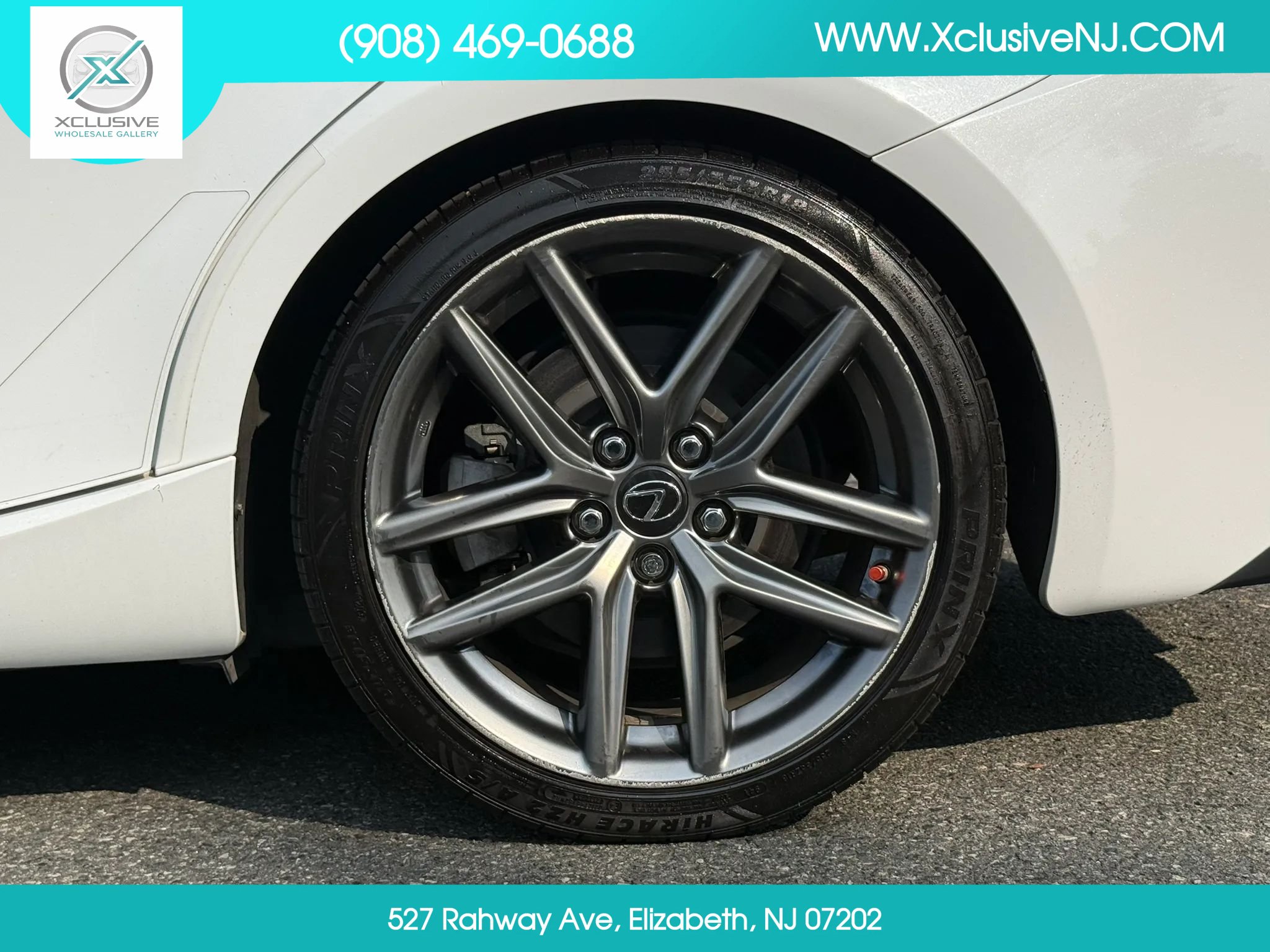 Used 2017 Lexus IS 200t F Sport w/ F Sport Package RWD image 33