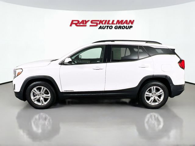 Used 2020 GMC Terrain SLE w/ Driver Convenience Package FWD image 4