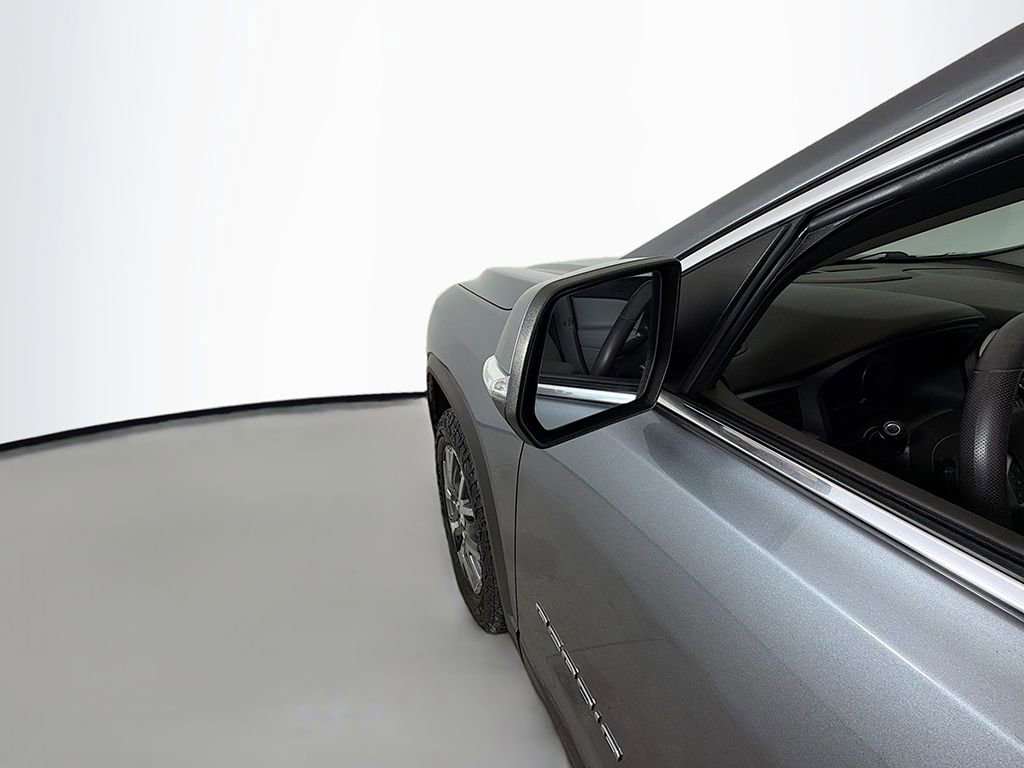 Used 2021 GMC Acadia SLE w/ Driver Convenience Package image 26