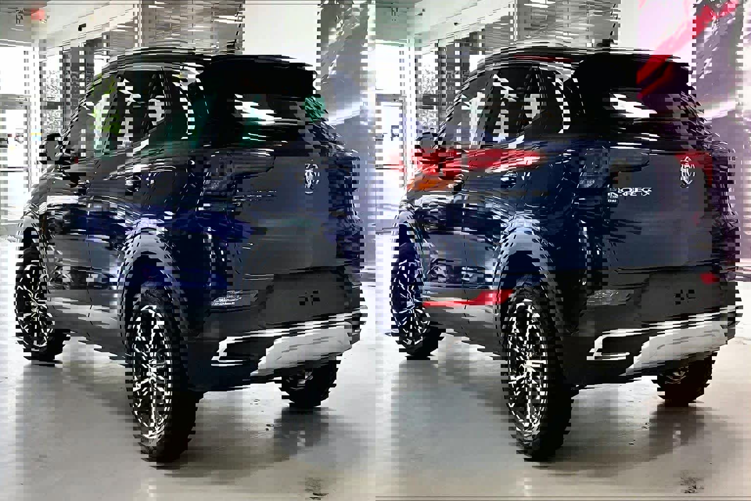 Used 2023 Buick Encore GX Select w/ Safety Package II AWD/4WD image 4