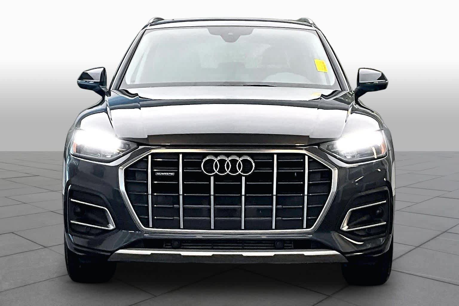 Used 2023 Audi Q5 2.0T Premium w/ Convenience Package AWD/4WD image 5
