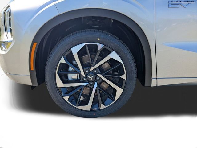 New 2025 Mitsubishi Outlander SEL image 12