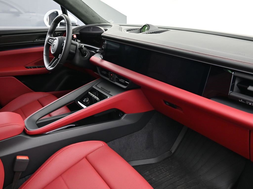 Used 2025 Porsche Macan Turbo Electric image 14