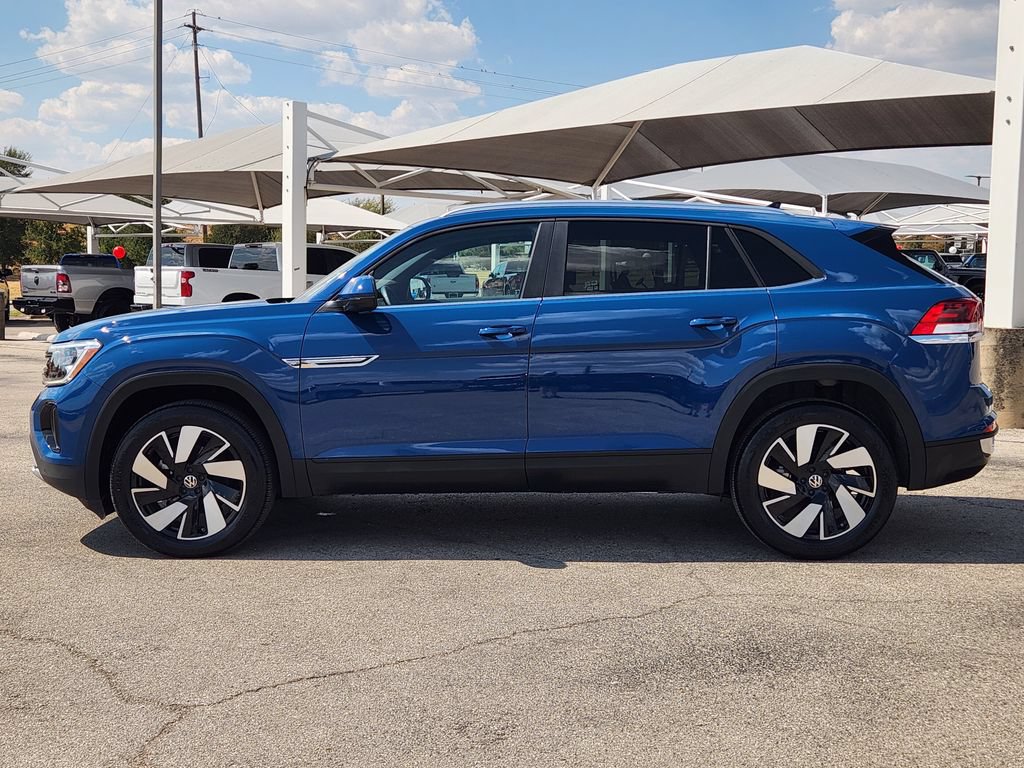 Used 2026 Volkswagen Atlas Cross Sport SE FWD image 4