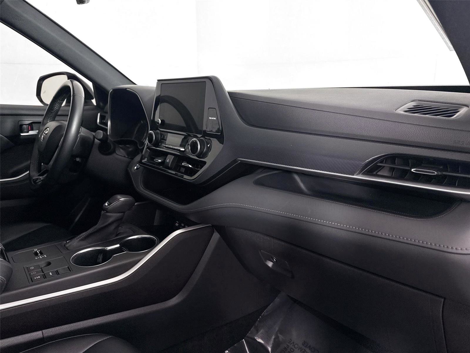 Certified 2023 Toyota Highlander XSE image 43