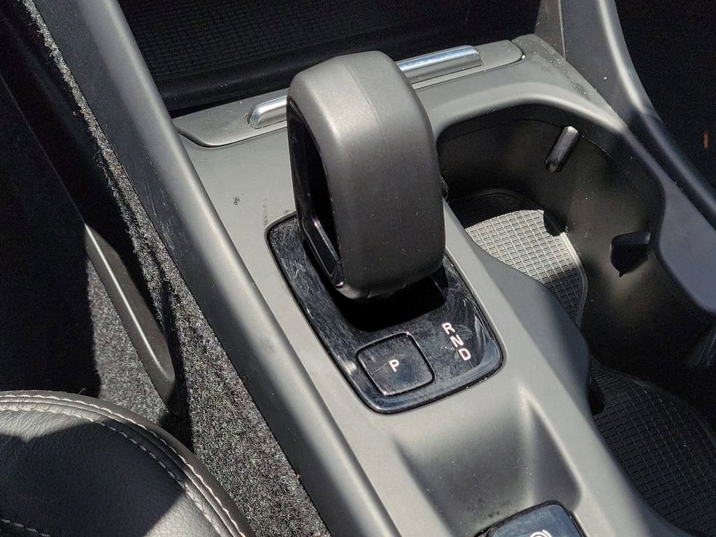 Used 2023 Volvo XC40 B5 Core w/ Convenience Package AWD/4WD image 27