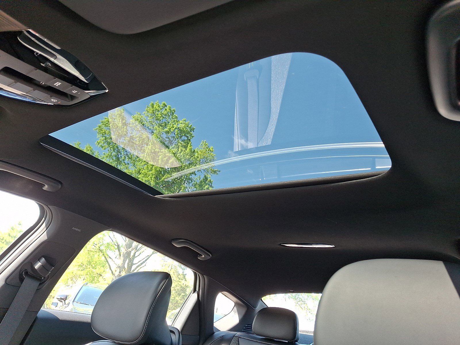 New 2025 Kia K4 GT-Line w/ GT-Line Sunroof Package FWD image 7