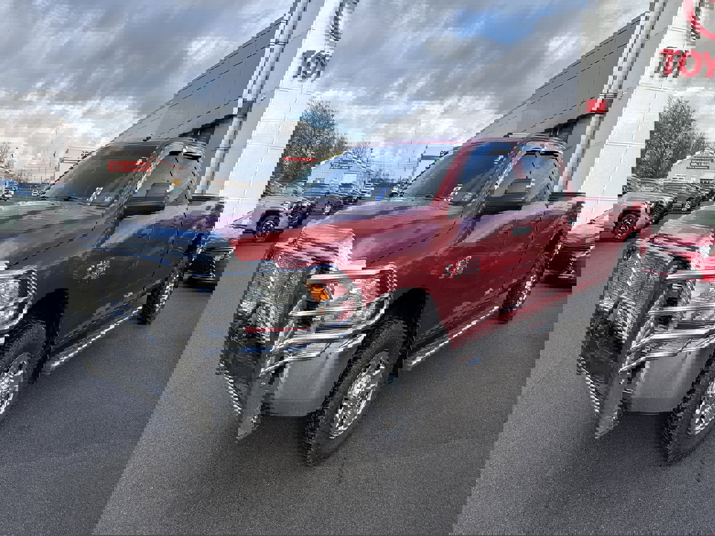 Used 2014 RAM 3500 Tradesman w/ Chrome Appearance Group image 3