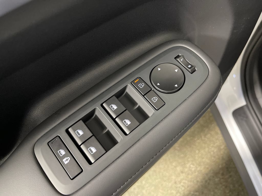 New 2026 Hyundai Santa Fe SEL FWD image 18