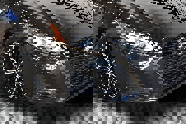 Used 2025 Nissan Altima 2.5 SR image 15