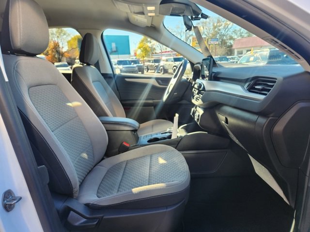 Certified 2022 Ford Escape SE image 13