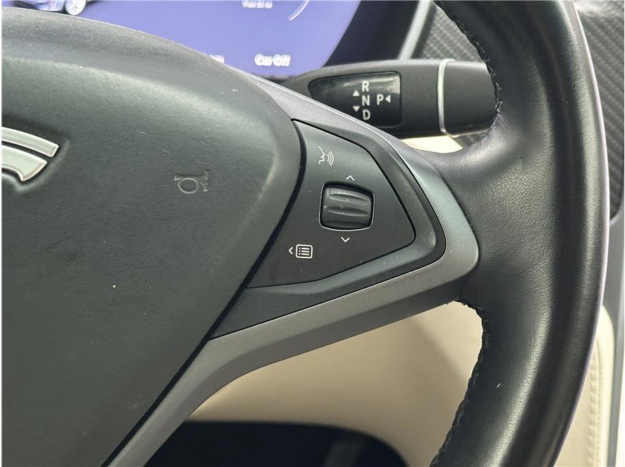 Used 2018 Tesla Model X 100D image 22