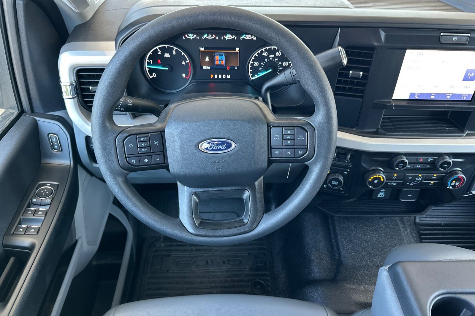 New 2025 Ford F350 XL w/ XL Chrome Package image 13