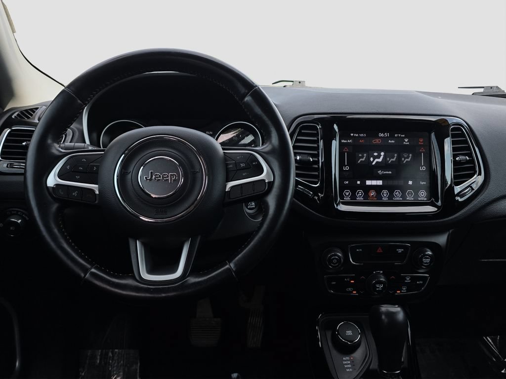 Used 2020 Jeep Compass Limited AWD/4WD image 13