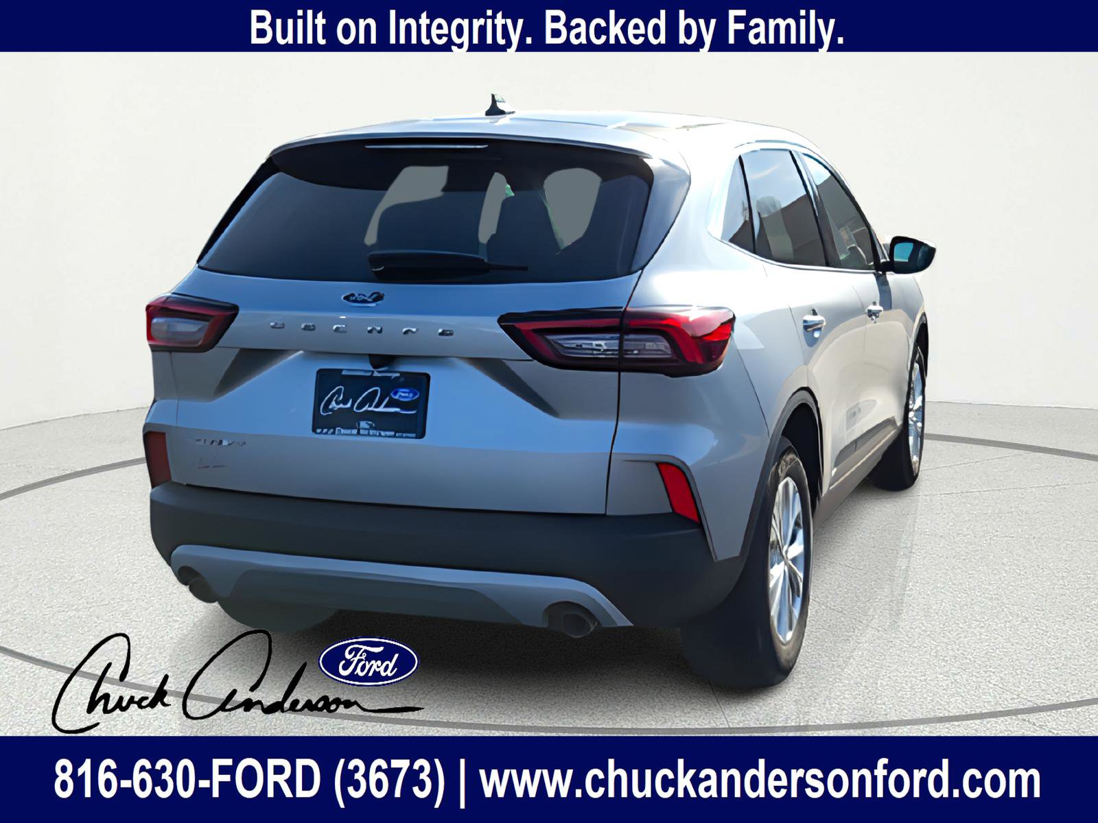 Used 2024 Ford Escape Active w/ Cold Weather Package FWD image 7