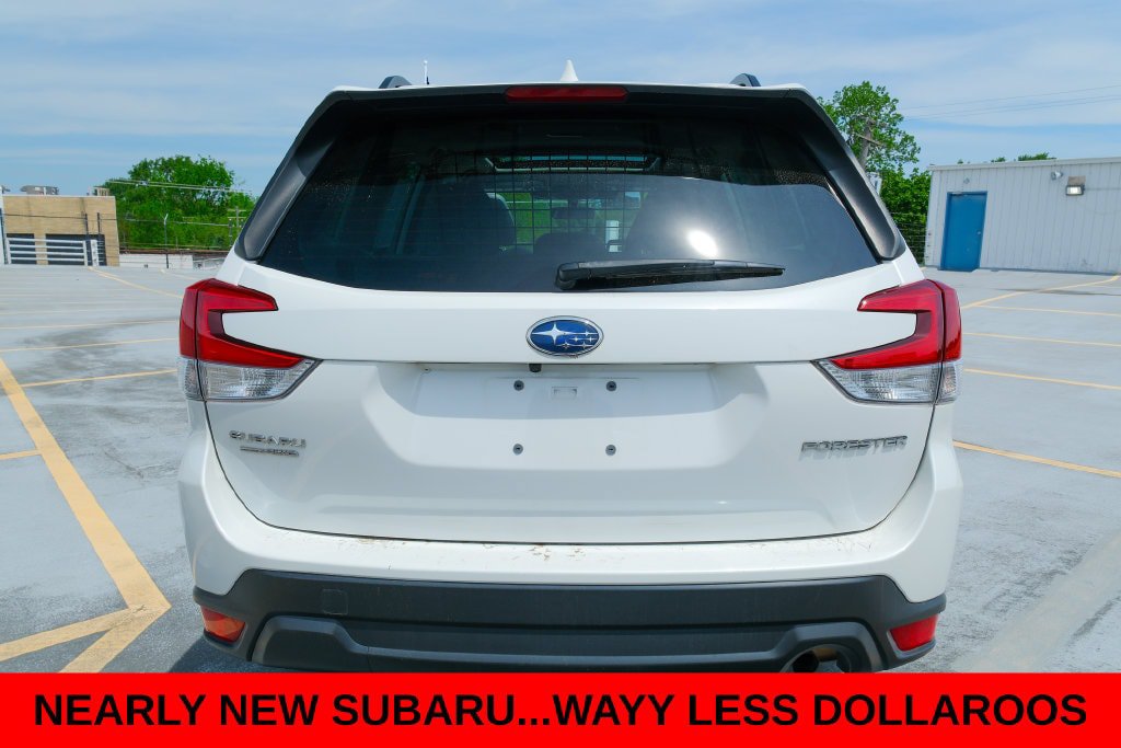 Used 2023 Subaru Forester Premium AWD/4WD image 7