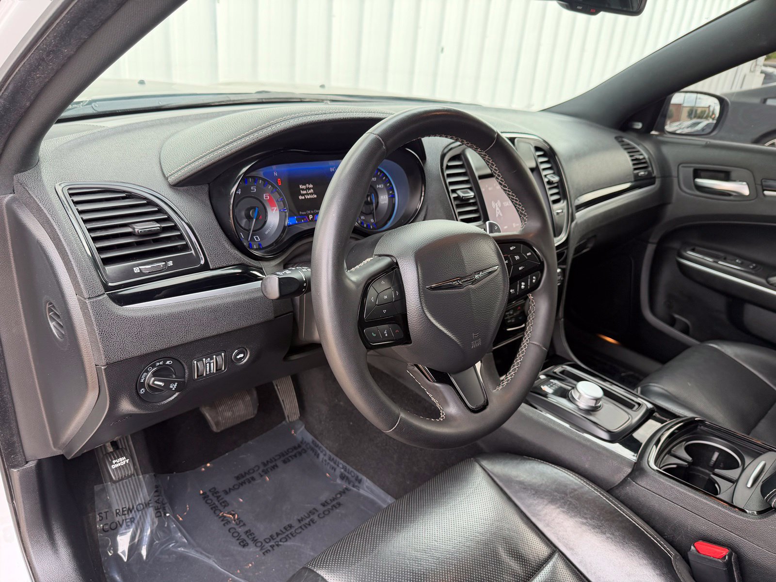 Used 2022 Chrysler 300 S w/ Comfort Group RWD image 24