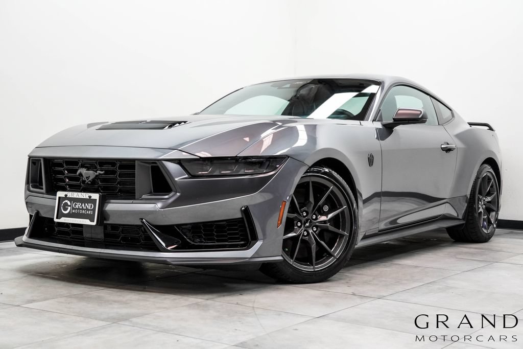 Used 2025 Ford Mustang Dark Horse RWD image 1