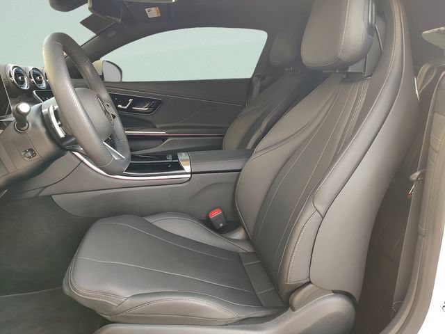 Used 2025 Mercedes-Benz CLE 450 4MATIC Coupe image 26