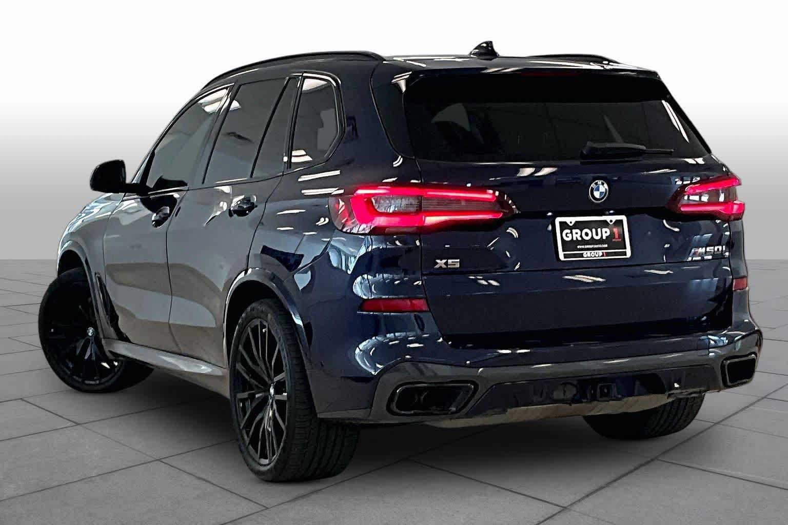 Used 2021 BMW X5 M50i w/ Executive Package AWD/4WD image 11